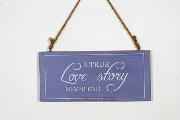 Bảng treo Love Story chữ nhật