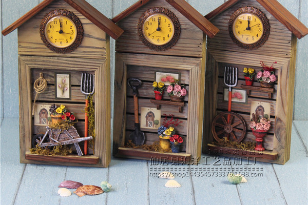 Tủ khóa gỗ kèm đồng hồ vintage