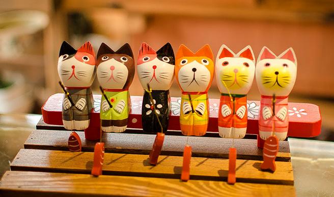 Bộ 6 mèo gỗ ngồi câu cá - Tượng Bếp - Búp Bê Trang Trí
